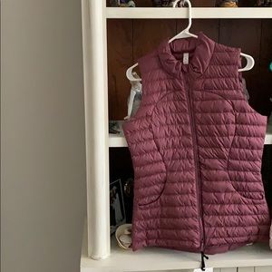 Lulu lemon pack it down vest